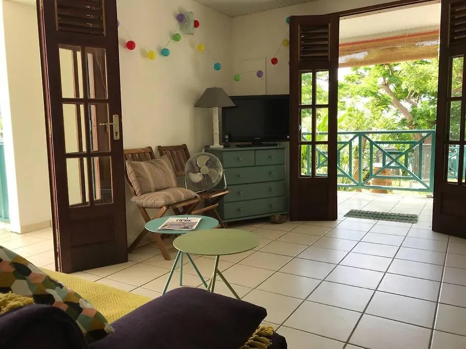 Case A Lili, Joli Bas De Villa Face A La Mer. Terre-De-Haut Gwadelupa